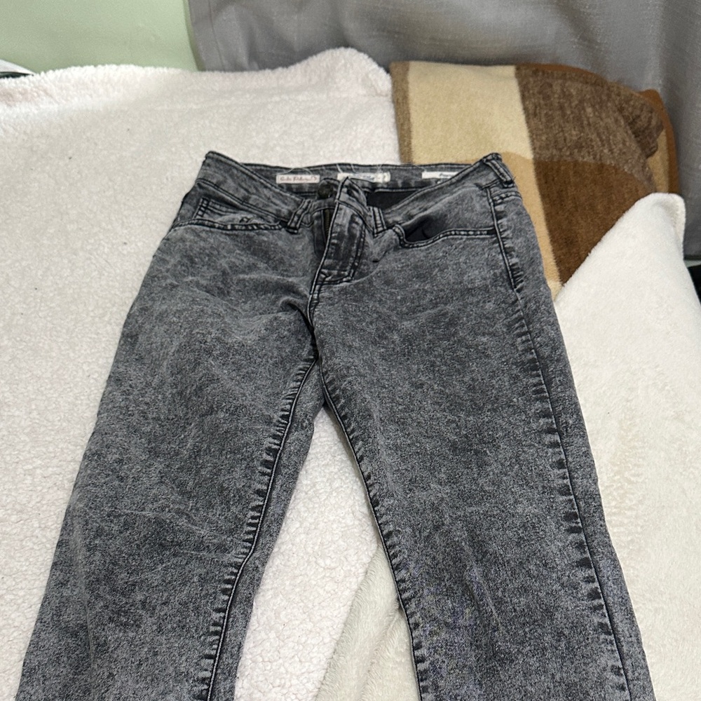 Women's Gray Jeans